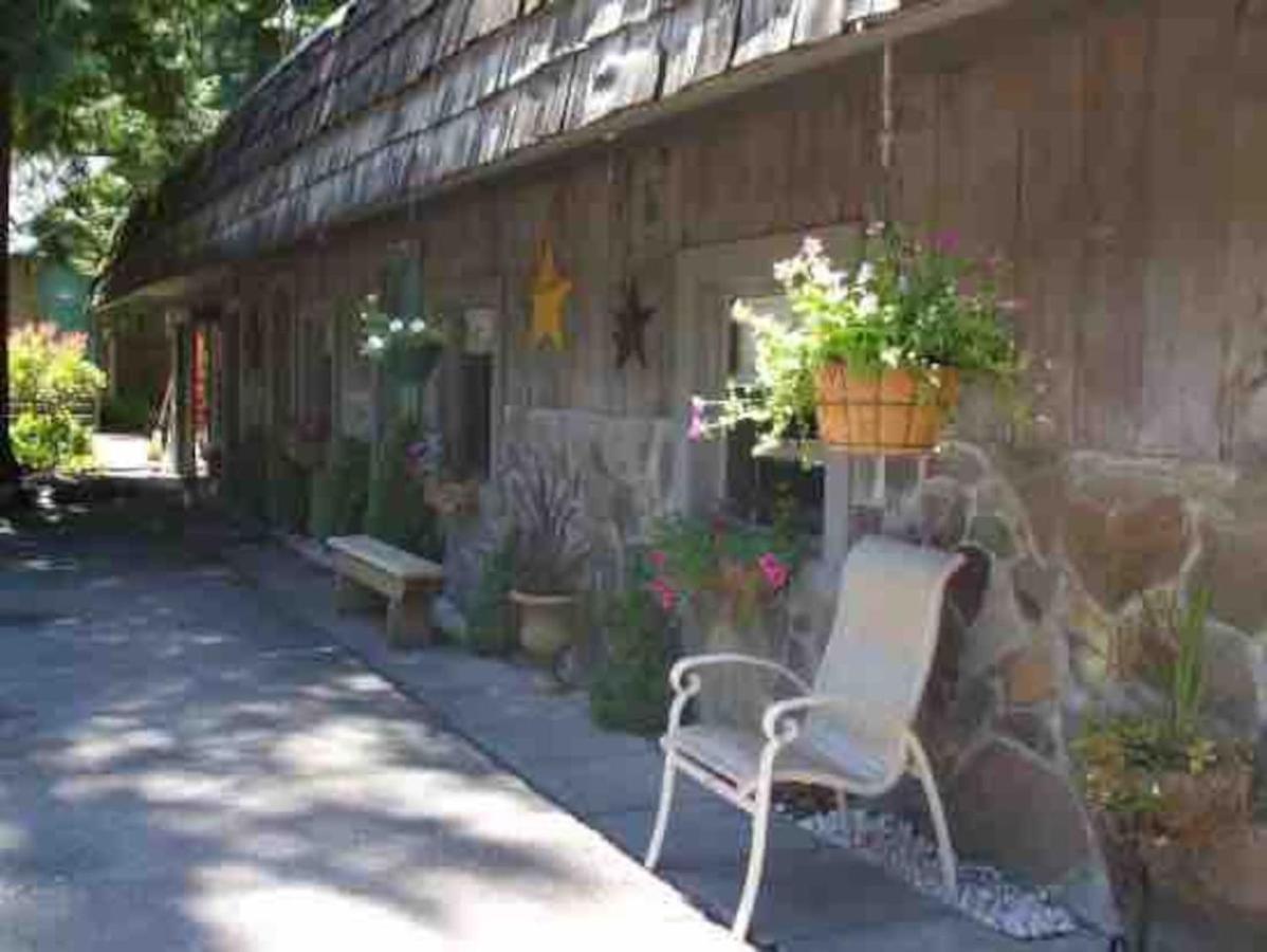 Updated + Clean Motel Room At The Base Of Mt Hood! Mount Hood Village Ngoại thất bức ảnh